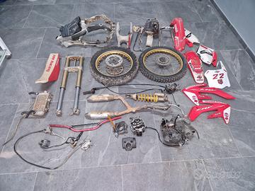 TUTTI I RICAMBI CRF 250 2008