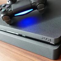 PS4 Slim