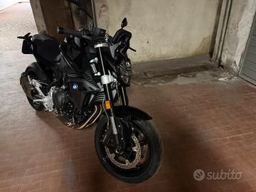 BMW F 900 R unico proprietario 10/2025