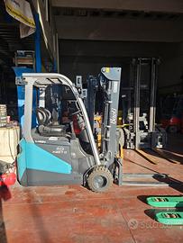 Carrello elevatore elettrico 1800kg con batteria a