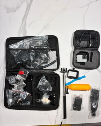 Go pro hero 7 white + tutti accessori (come nuova)