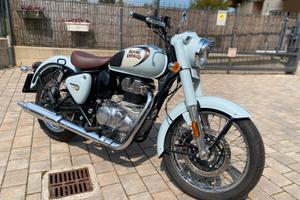 classic 350 halcyon grey Royal Enfield