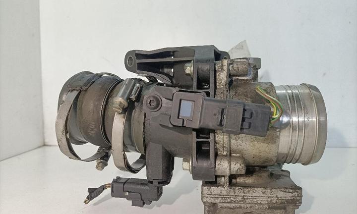 CORPO FARFALLATO FORD Focus S. Wagon 4Â° Serie 7V2