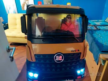 camion rc huina