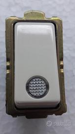 Pulsante luminoso compatibile bticino magic 7906.1