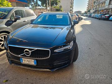 Volvo v90 autocarro n1