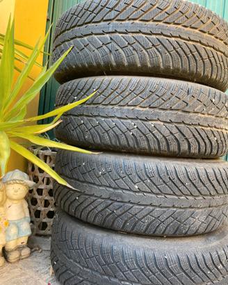 gomme invernali  e cerchi mak  
