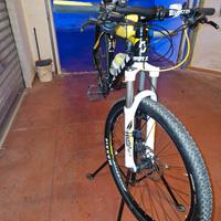 shott 770 SCALE syncros 