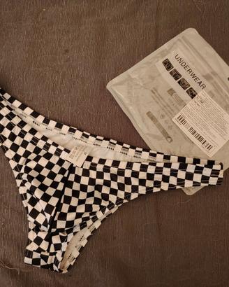 Slip uomo a scacchi nuovo mai utilizzato