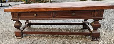 Tavolino in legno massello