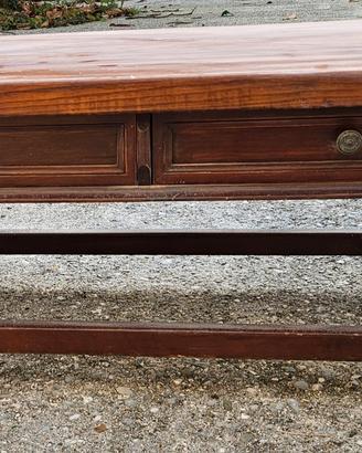 Tavolino in legno massello