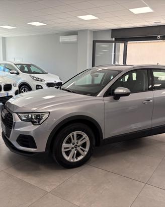 Audi Q3 35 TDI S tronic Business Advanced