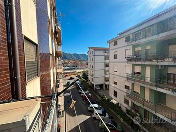 Iglesias - Trivano 105mq in Zona Centrale