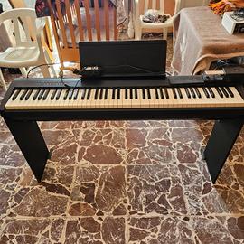 Roland FP-30X Nero + Supporto Originale KSC-70 - C
