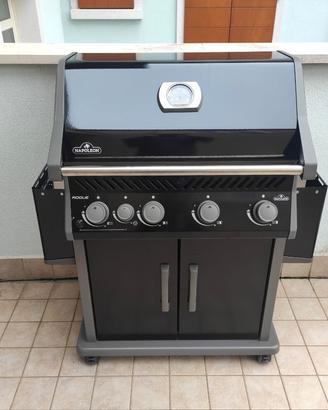 Barbecue Napoleon Rogue R 525 SB