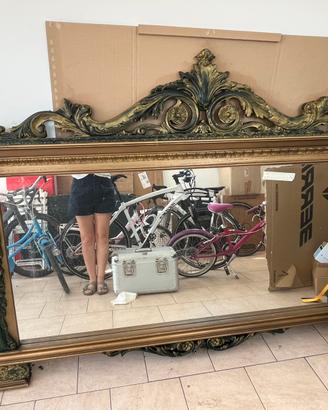 Specchio anni ‘70 con cornice personalizzabile