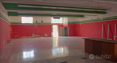 Locale magazzino/deposito