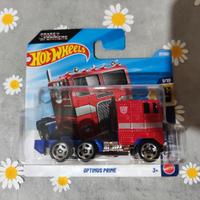 Hot Wheels Optimus Prime Commander