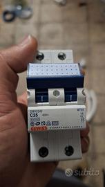 GW92049 Interruttore magnetotermico