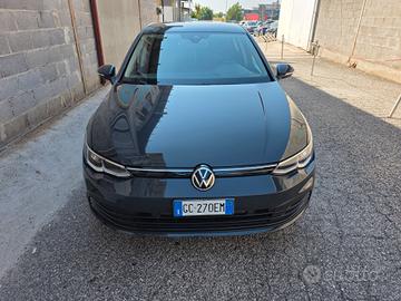 Volkswagen Golf 1.0 eTSI EVO DSG Life