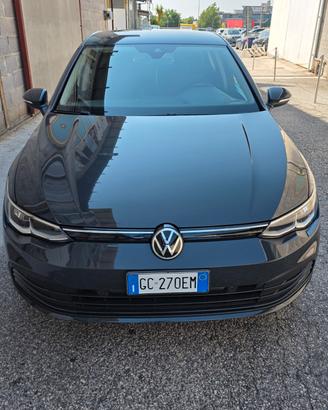 Volkswagen Golf 1.0 eTSI EVO DSG Life