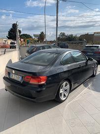 Bmw 320 320d cat Coupé Attiva