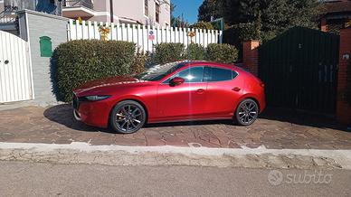 Mazda 3 Exclusive 2.0 Skyactive X 180Cv 2020