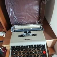 Macchine da scrivere Olivetti 