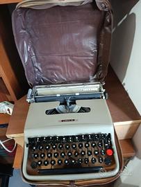 Macchine da scrivere Olivetti 