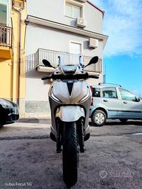 piaggio beverly 