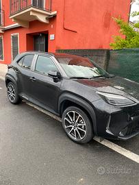 Toyota yaris cross gr sport blak edision