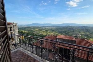 Appartamento di 116 m² con 4 locali a Serrone