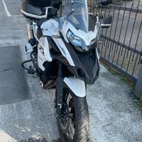 Benelli Trk 502x