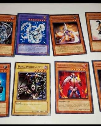 Carte da gioco YU-GIOH vintage
