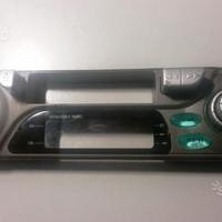 Frontalino per autoradio TREVI MD5810