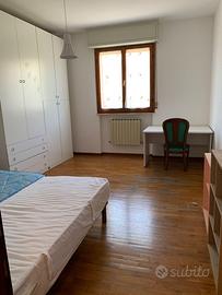 Stanza per studentessa