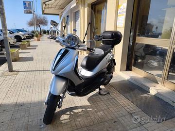 Piaggio Beverly 300