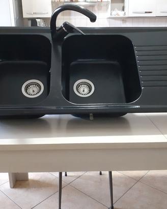 Lavello cucina Plados. 2 vasch + Rubinet. Nobili +