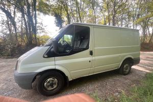Ford transit 2010