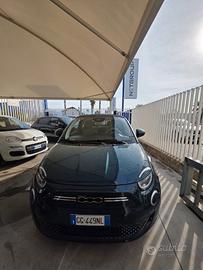 Fiat 500 500e Cabrio 42 kWh La Prima