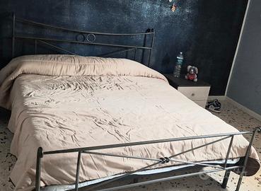 struttura letto matrimoniale in veroferro battuto 