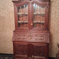 Vetrina in stile Barocco