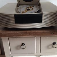 BOSE radio e CD.
