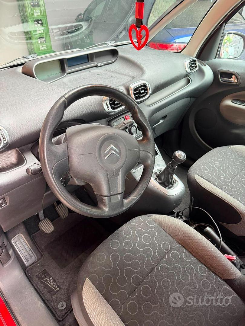 Citroen C3 Picasso 2012 photo 3