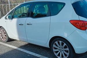 OPEL MERIVA 1400 C.C. BENZINA TURBO B COLOR