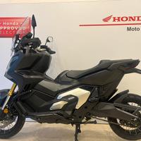 Honda x adv 750