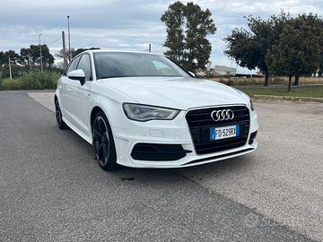 Audi A3 1.6 TDI 116cv S LINE/FULL LED/FULL OPTIONA