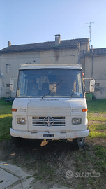 Camper Mercedes 406d
