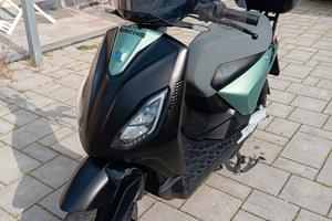 Piaggio Active One scooter elettrico
