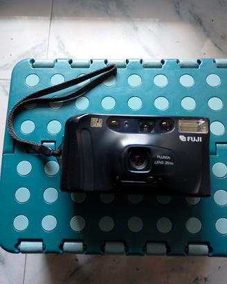 Macchina fotografica anni 80 Fuji.